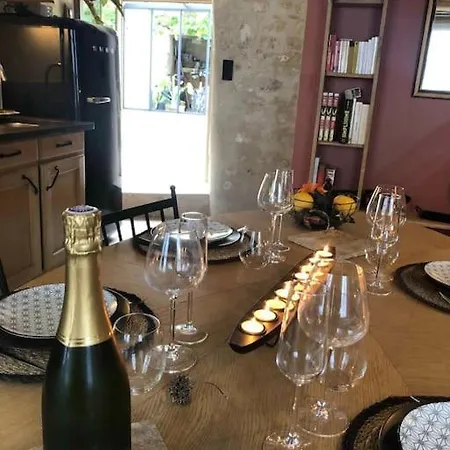 Le Petit Clos D'anjou Avec Bain Nordique Et Sauna Vakantiehuis