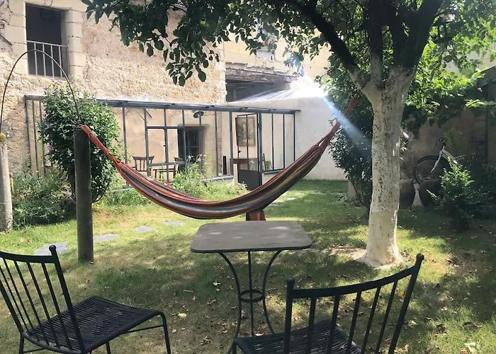 Casa de Férias Le Petit Clos D'anjou Avec Bain Nordique Et Sauna *